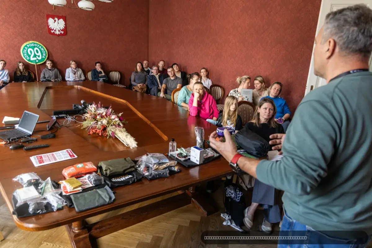 Fot. ęciu uczestnicy treningu bezpieczeństwa